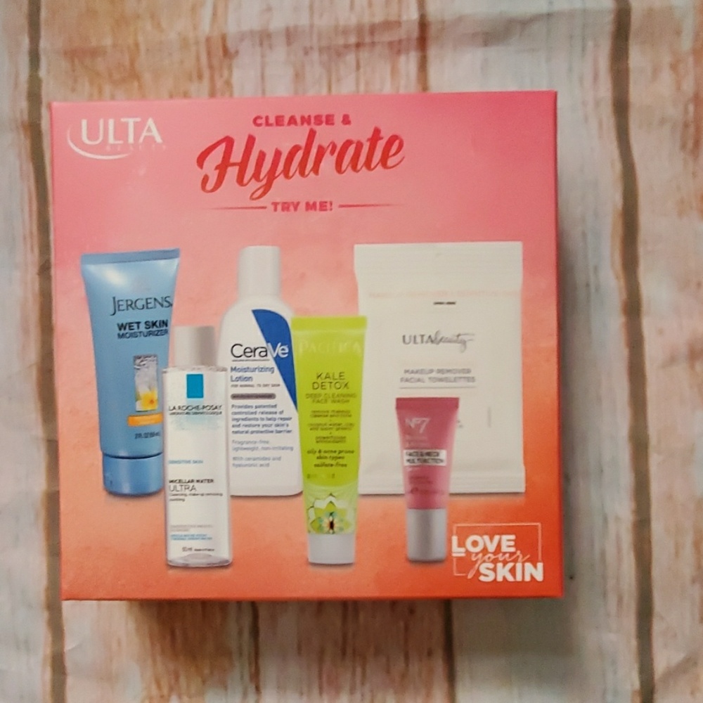 NIB ULTA Cleanse & Hydrate Beauty Skincare Kit